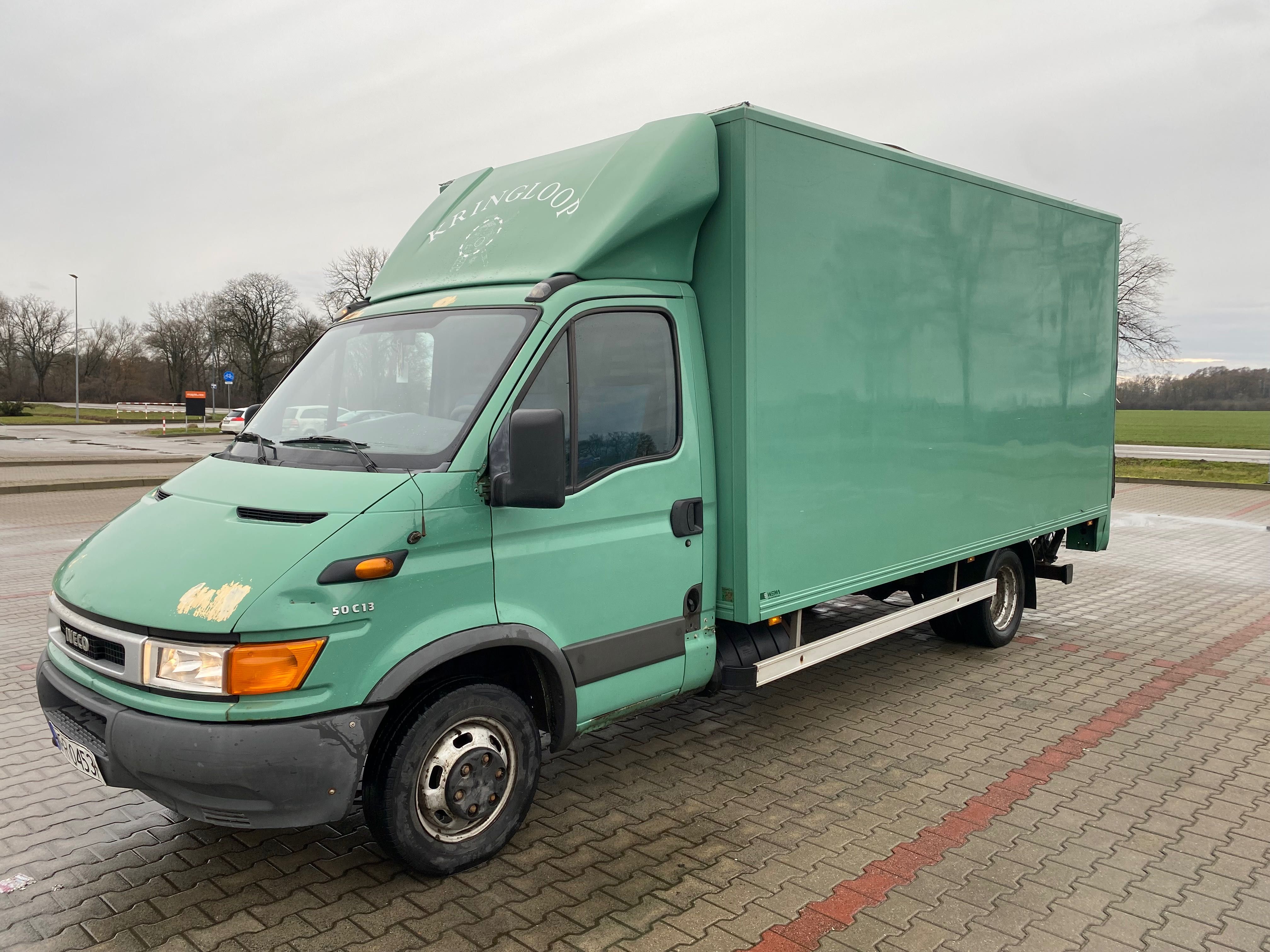 Samochód ciężarowy IVECO daily