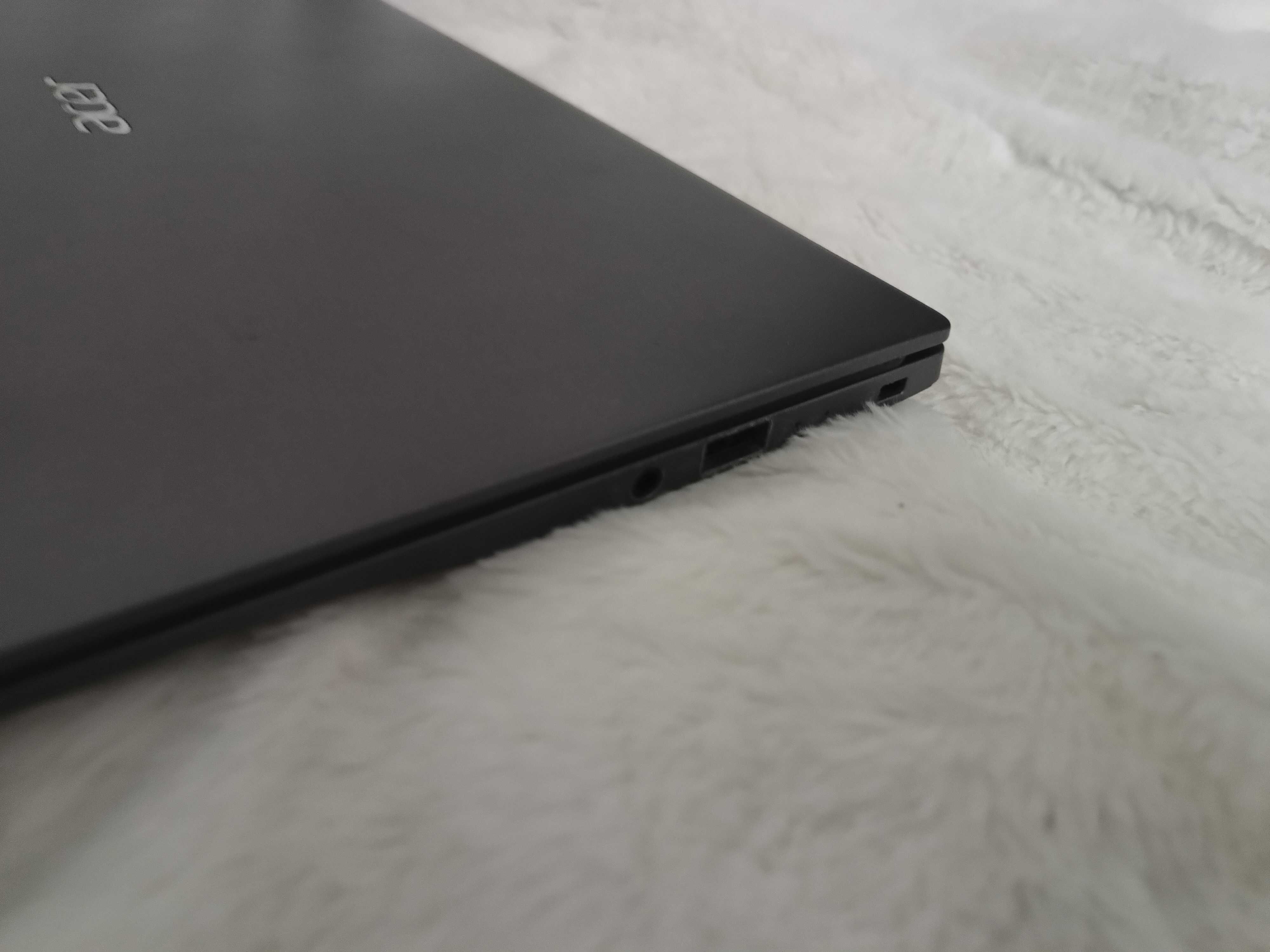 Laptop Acer Swift 5 14 cali 8gb RAM, procesor intel i5 10gen, Win11
