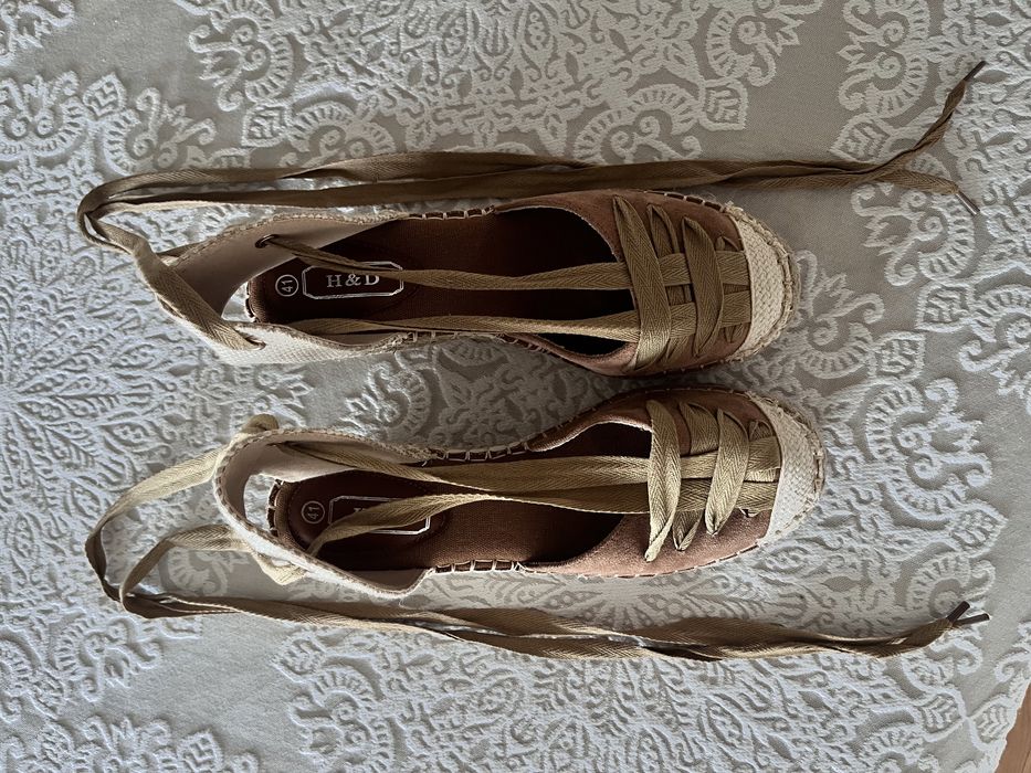 Alpercatas / sandálias cor Beje 41