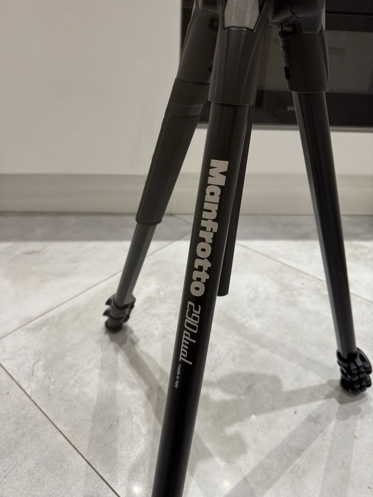 Statyw Manfrotto 290 Dual z głowicą i torbą