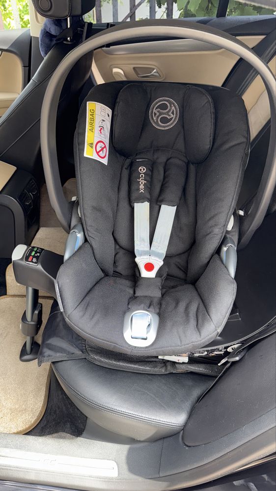 Продам автокрісло Cybex CLOUD Z i-SIZE + база Base Z