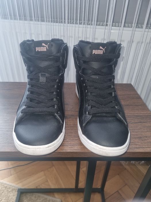 Czarne buty z futerkiem