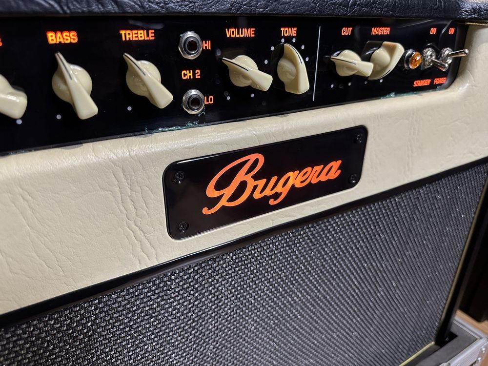 Amplificador Combo Bugera BC30-212 + Case