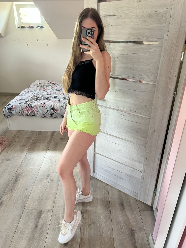 Spodenki krotkie szorty wysoki stan jeans ombre postrzepione