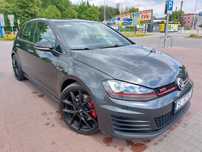 Golf 7 GTI Performence,  jak nowy niski przebieg manual