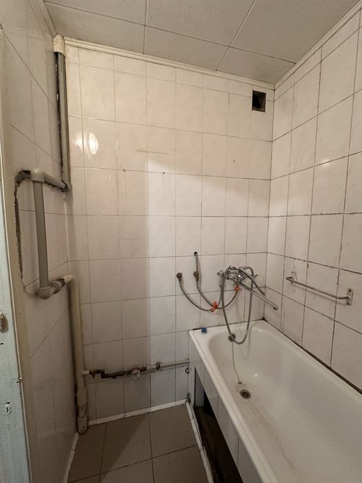 Велика 1к. 42м, на 2/9, гарна ціна.