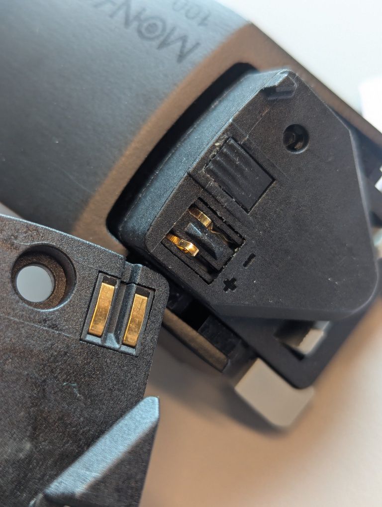 MonkeyLink Light Connect 100 Lux Przednie światło + wspornik Brose