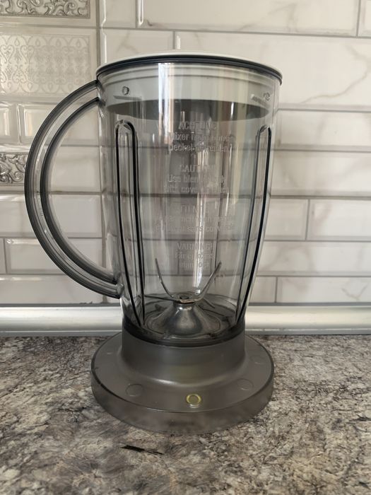 Bosch MUM7 чаша блендера