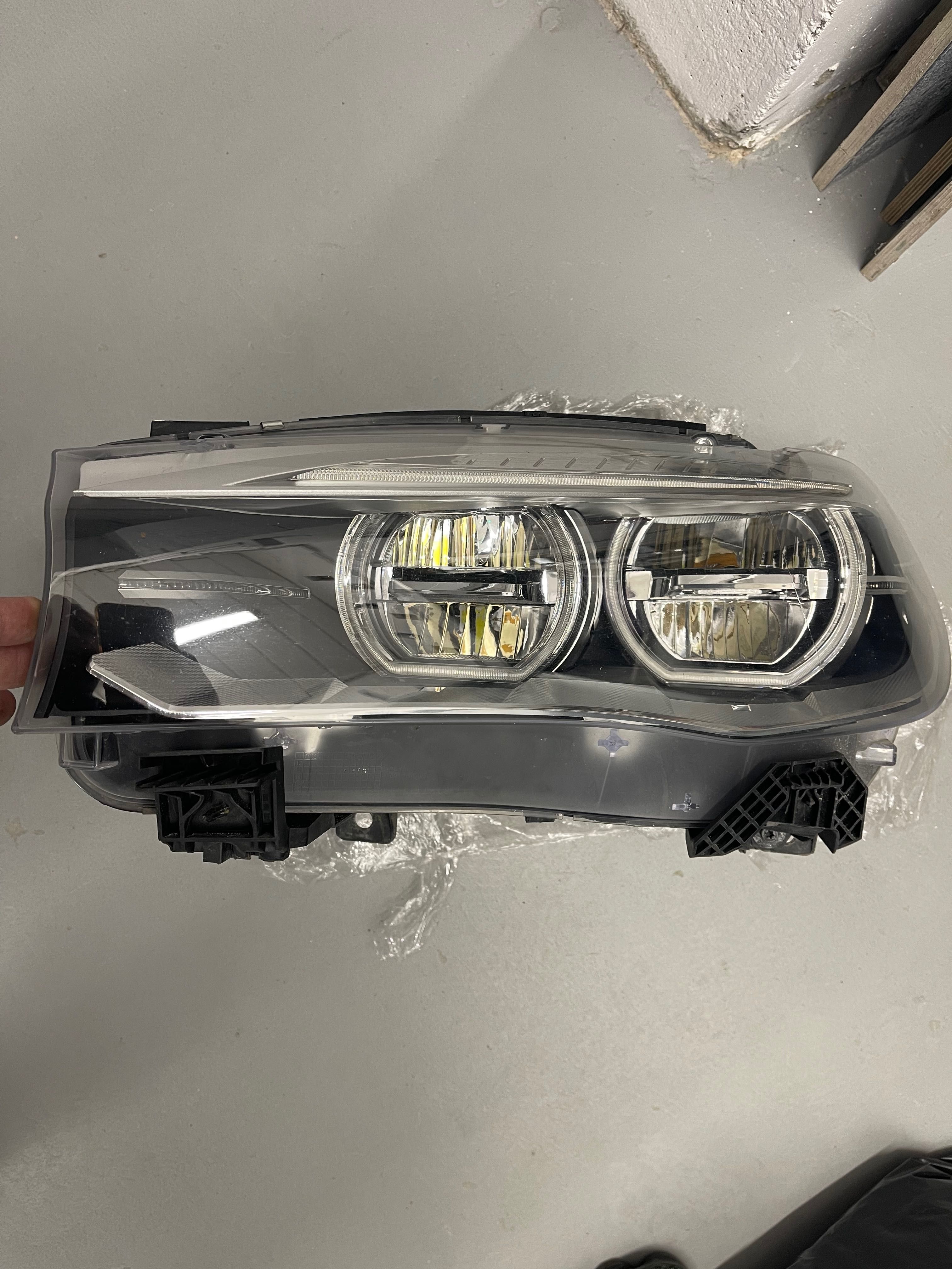 Lampa kompletna led adaptive bmw f15 f16 x5 x6 USA