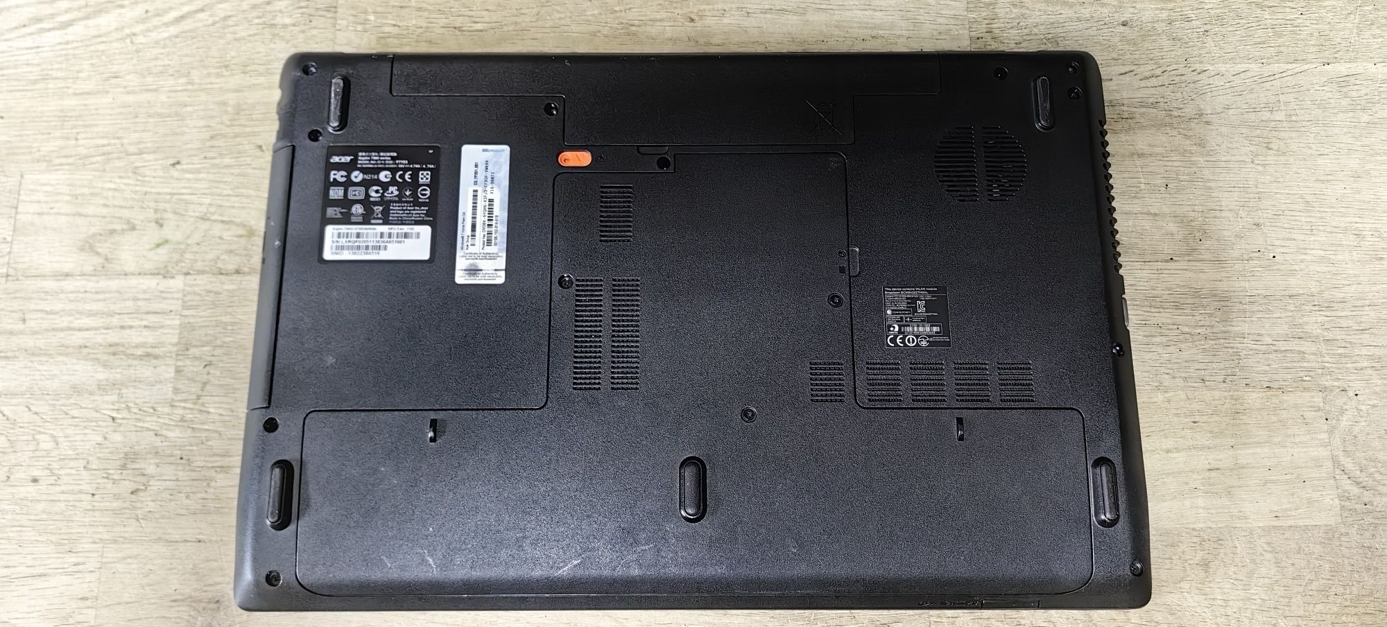 Ноутбук Acer Aspire 7560g/AMD A8-3500M/Ram 8Gb DDR3 /HDD 640Gb /Video