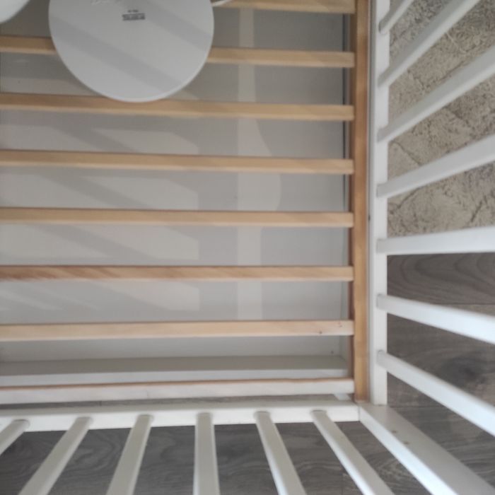 Łóżeczko drewniane białe 60x120 z szufladą +materac FIKI MIKI gratisy