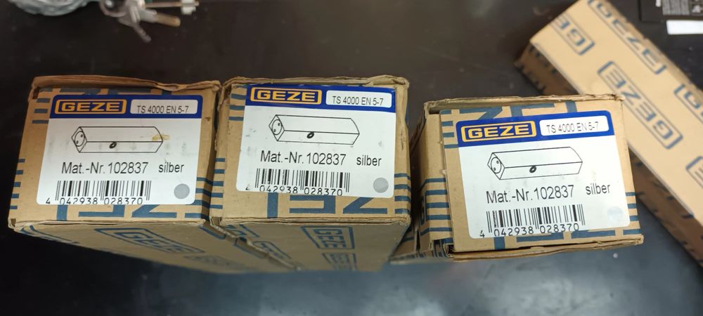 Продам доводчик дверей марка Geze ts 4000 en 5-7