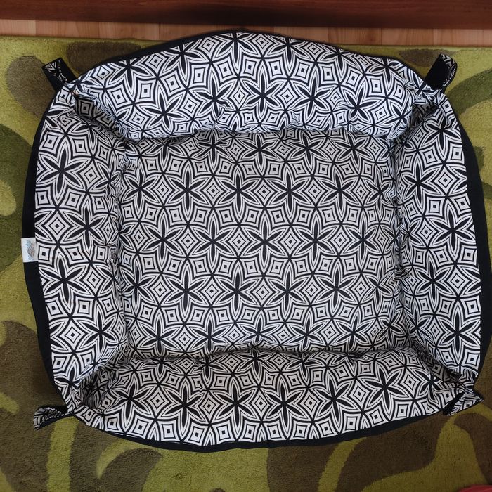 Лежанка лежак для животных