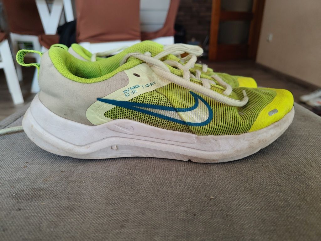 Buty Nike do biegania rozmiar 37,5