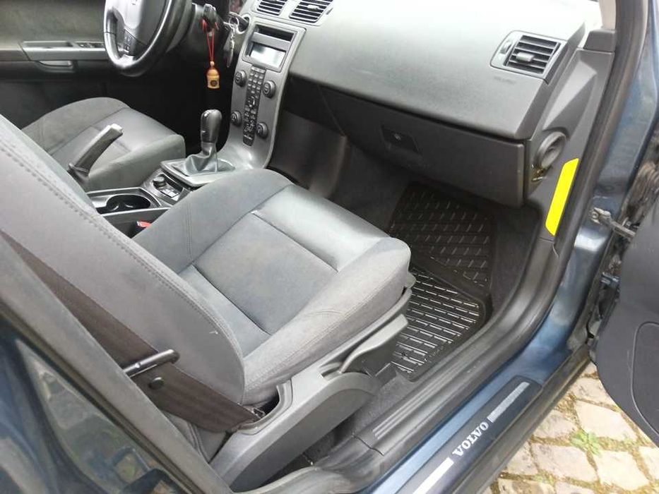Volvo V50 ano2005 2.0 gasóleo 335mil km - Urgente