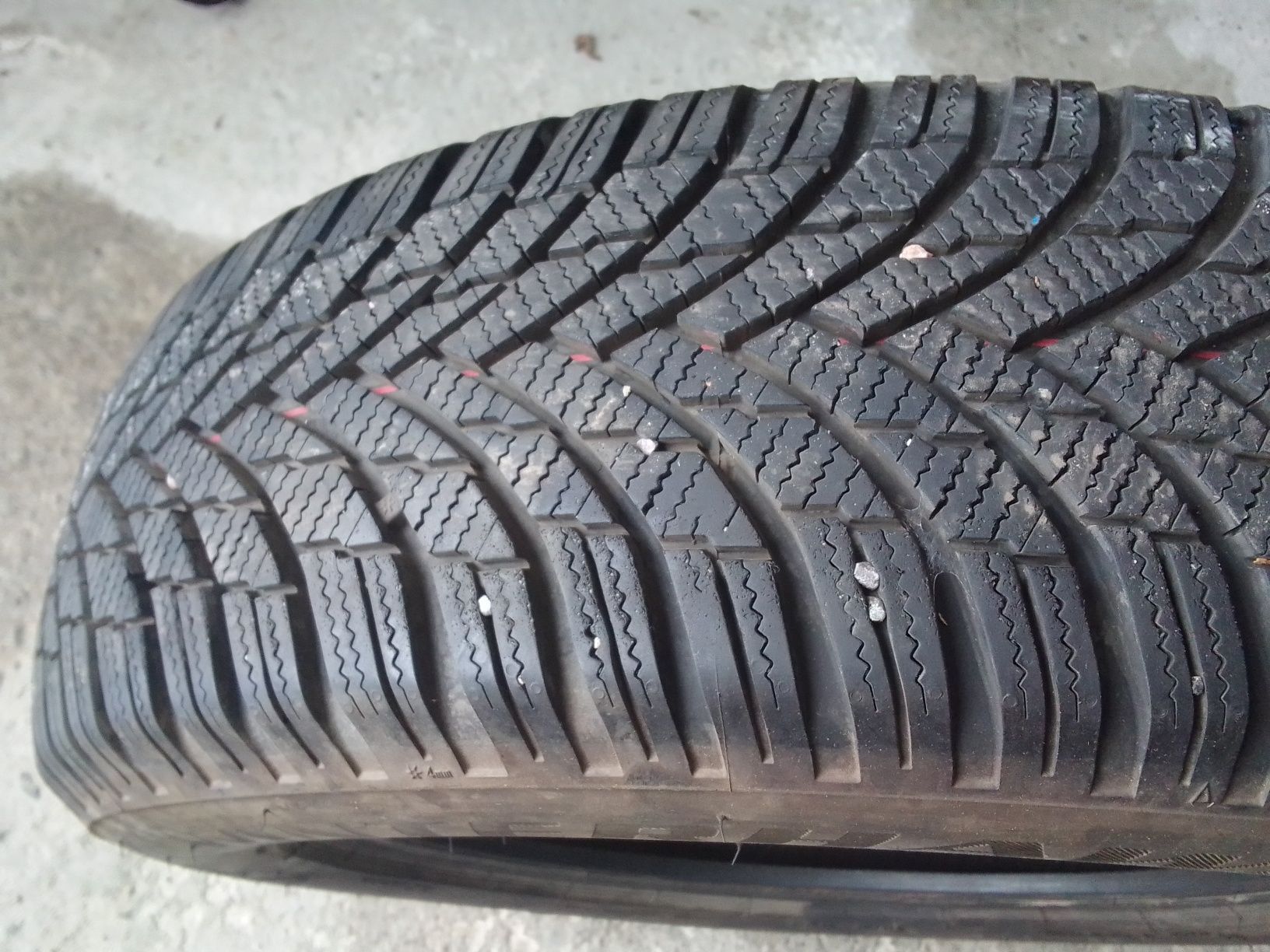 Opona zimowa 185/65r15 FIRESTONE 2023r 7mm