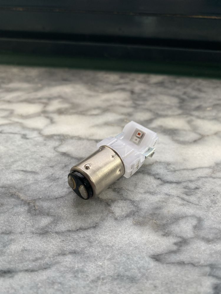 Lampada Osram Led P21