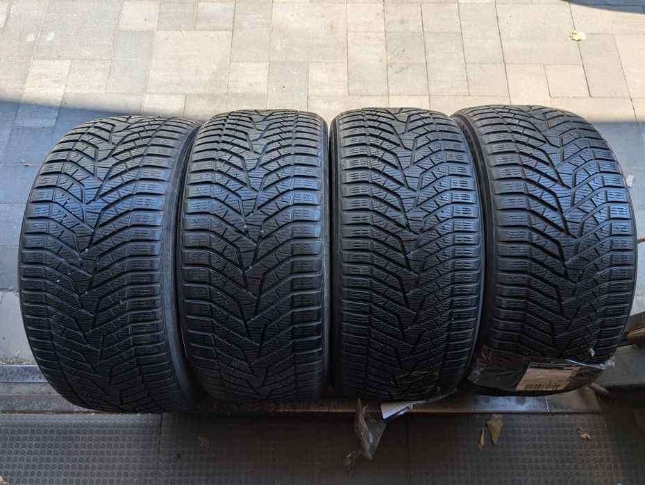 Зимняя резина 265/35 R20 Yokohama Wdrive