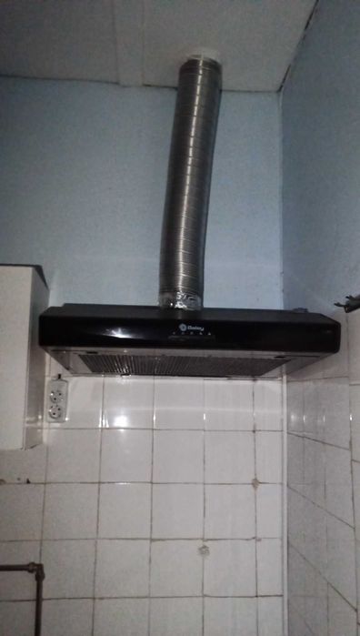 Exaustor Balay pouco utilizado