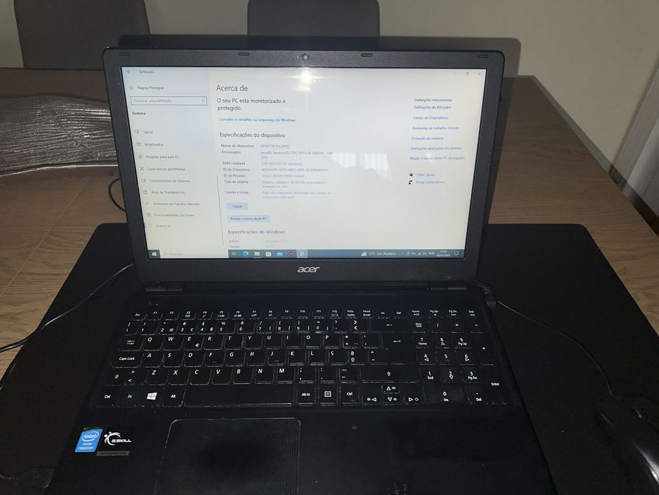 Portatil Acer E 1-530 8bg ram 256gb ssd