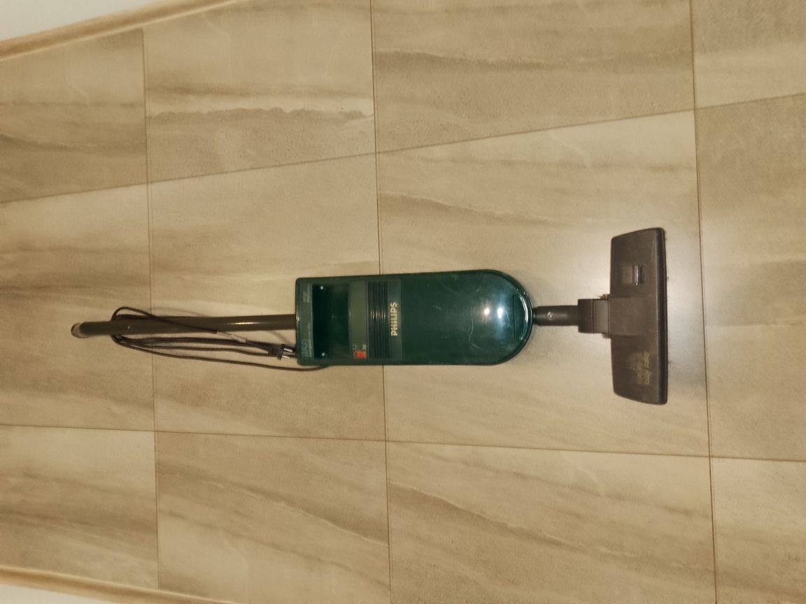 Mocny Odkurzacz rolkowy domowy hotelowy PHILIPS Compact 850
