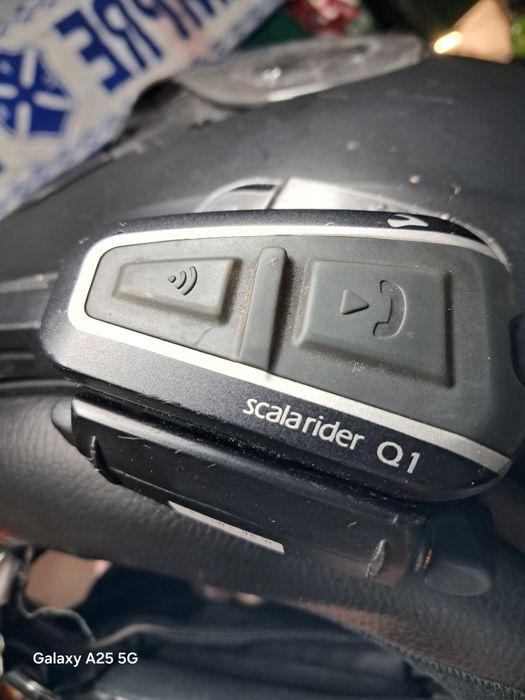 Capacete moto com sistema Cardo