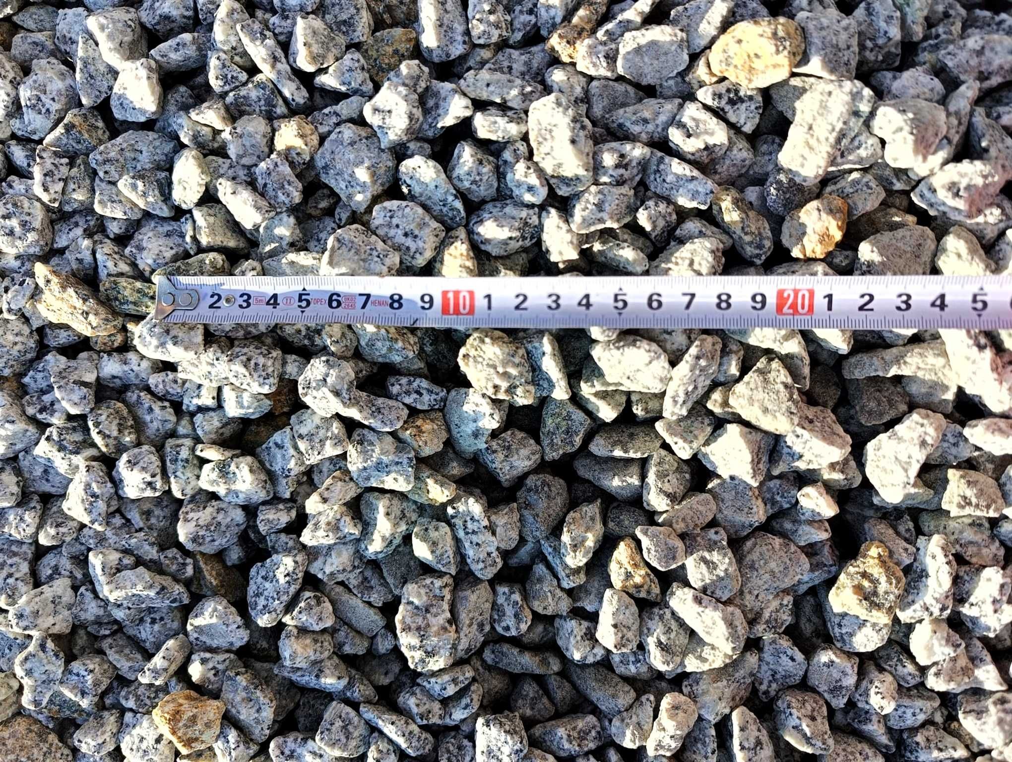 Kamienie ozdobne - grys granitowy szary 8-16
