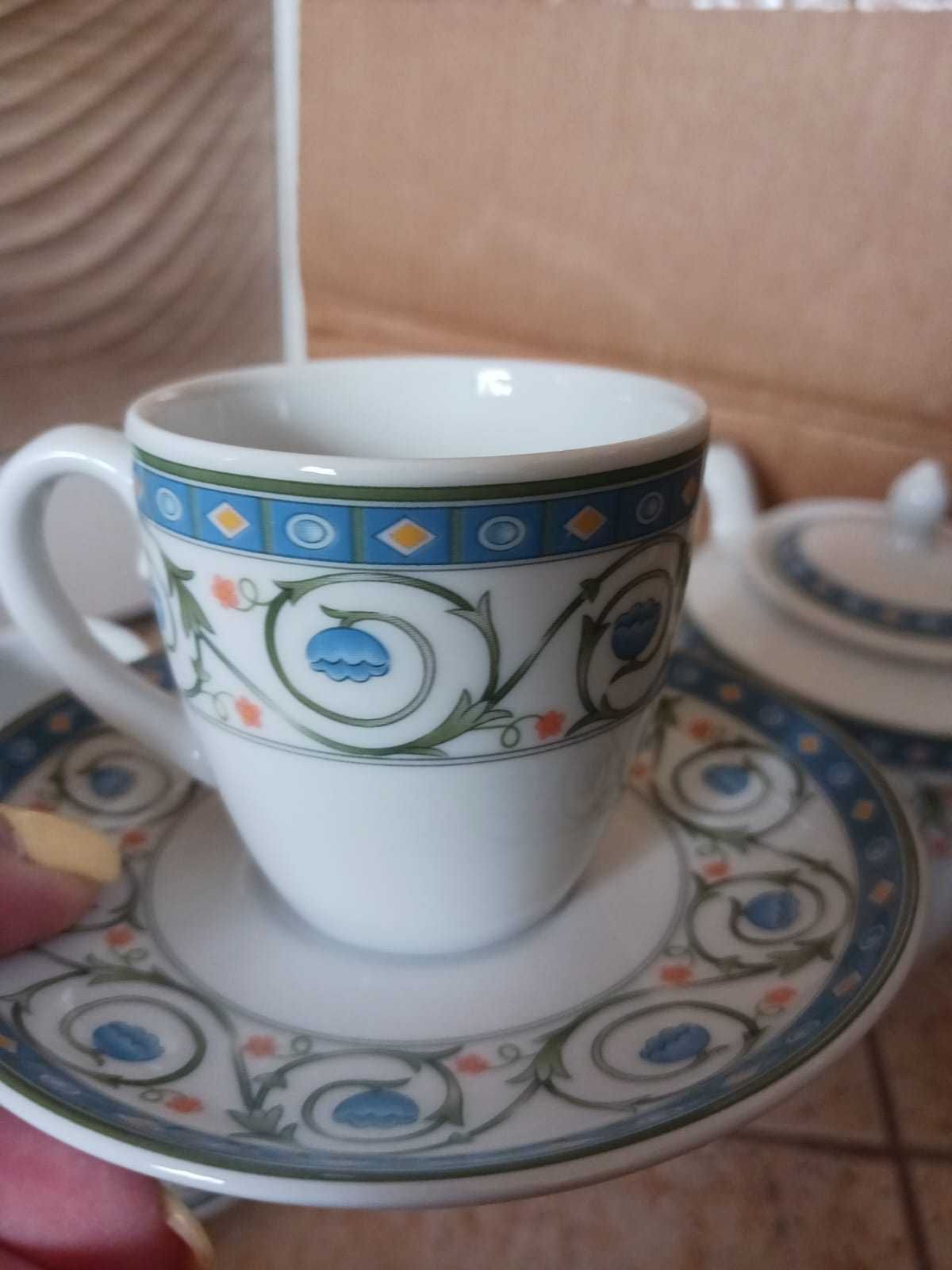 Conjunto de café vista alegre
