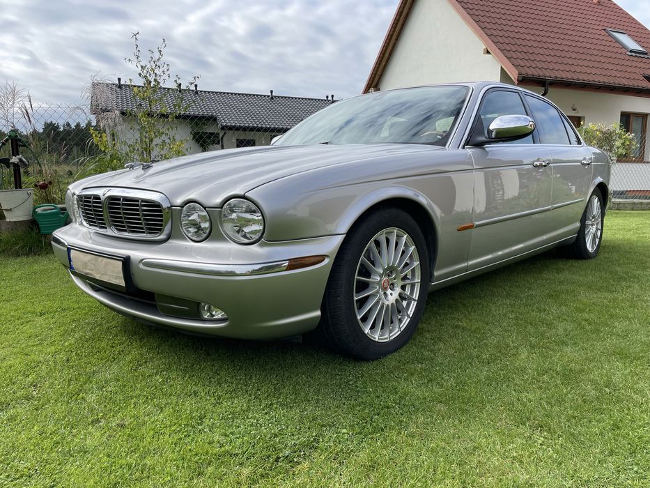 Jaguar xj8 x350 4.2 v8