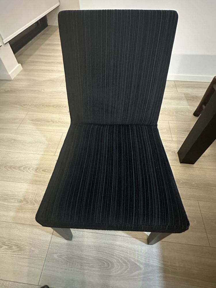 Mesa de sala Preta  wengue com 6 cadeiras- bo concept