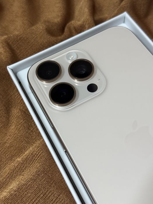 Iphone 16 pro max desert 256 gb