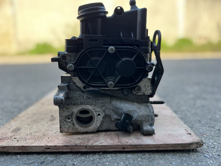 Гбц 2.0 tdi Caddy 4 04L103373E 04L103308C головка блока розпредвали
