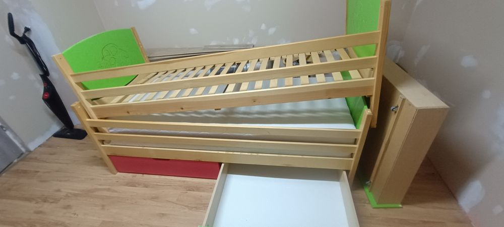 Łóżka drewniane 80x200 z szufladami