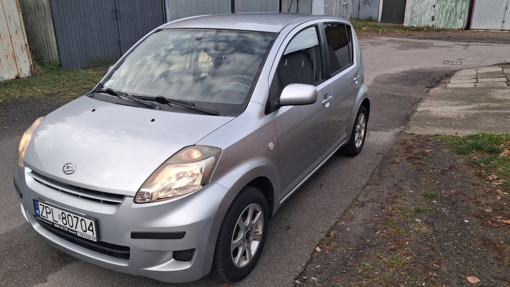 Sprzedam Daihatsu Sirion