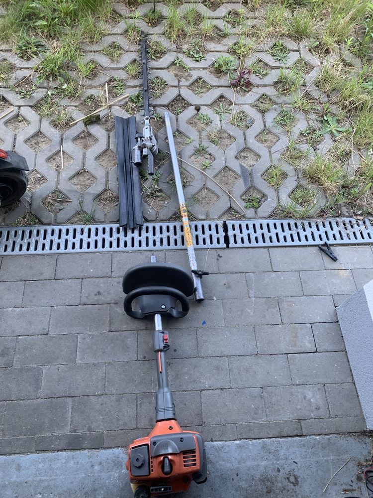 Podkaszarka / nozyce/ dmuchawa Husqvarna 325had55 dziekony wał