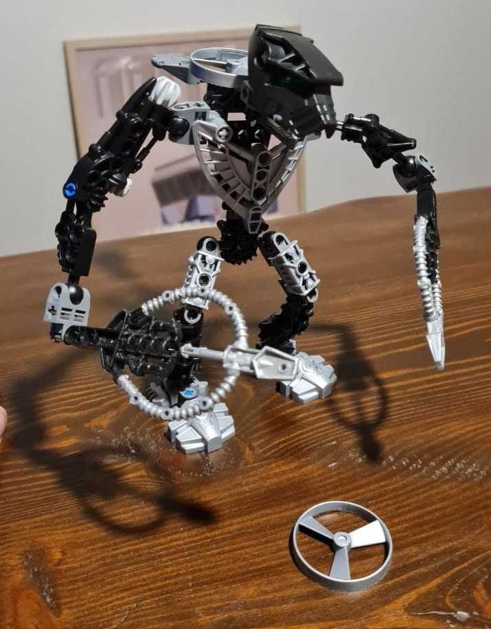 Лего 8738 - Бионикл - Тоа Хордика Венуа