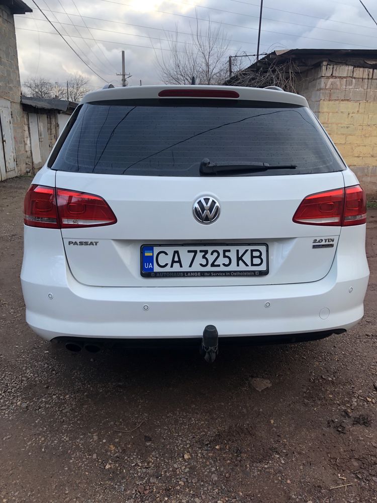 Продам машину Volswagen B 7