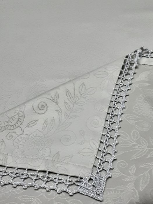 Toalha bom tecido  Natalício com ponto  croché linha  pratiada