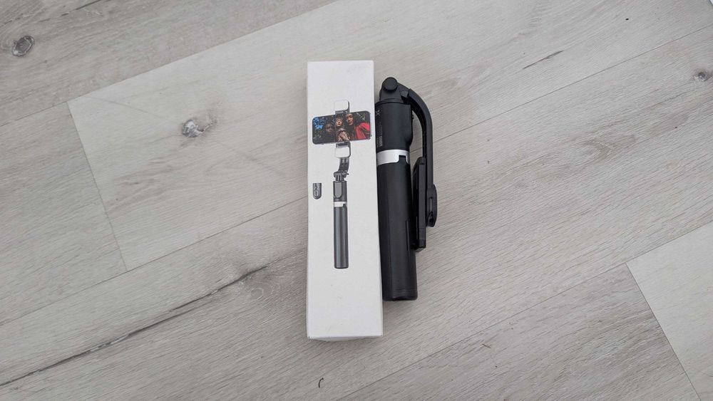 Штатив - трипод 2в1 з LED підсвіткою +Bluetooth пульт для смартфона