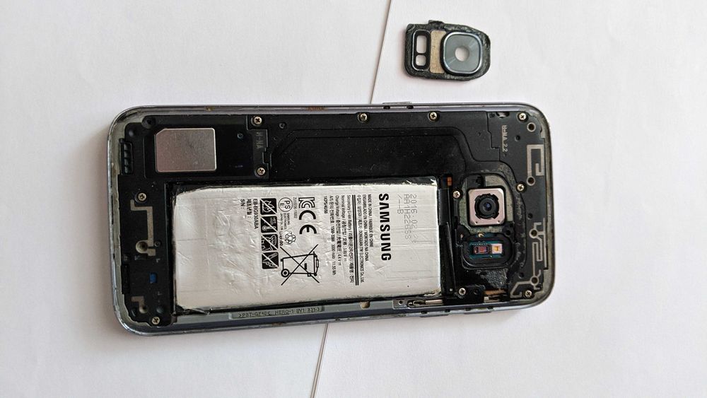 Samsung Galaxy S7 G930U 32 ГБ Без задньої кришки