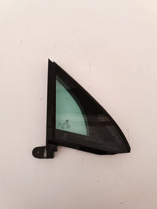 VW Tiguan II 16r 5NA szyba szybka karoseryjna drzwi prawy przód trójką