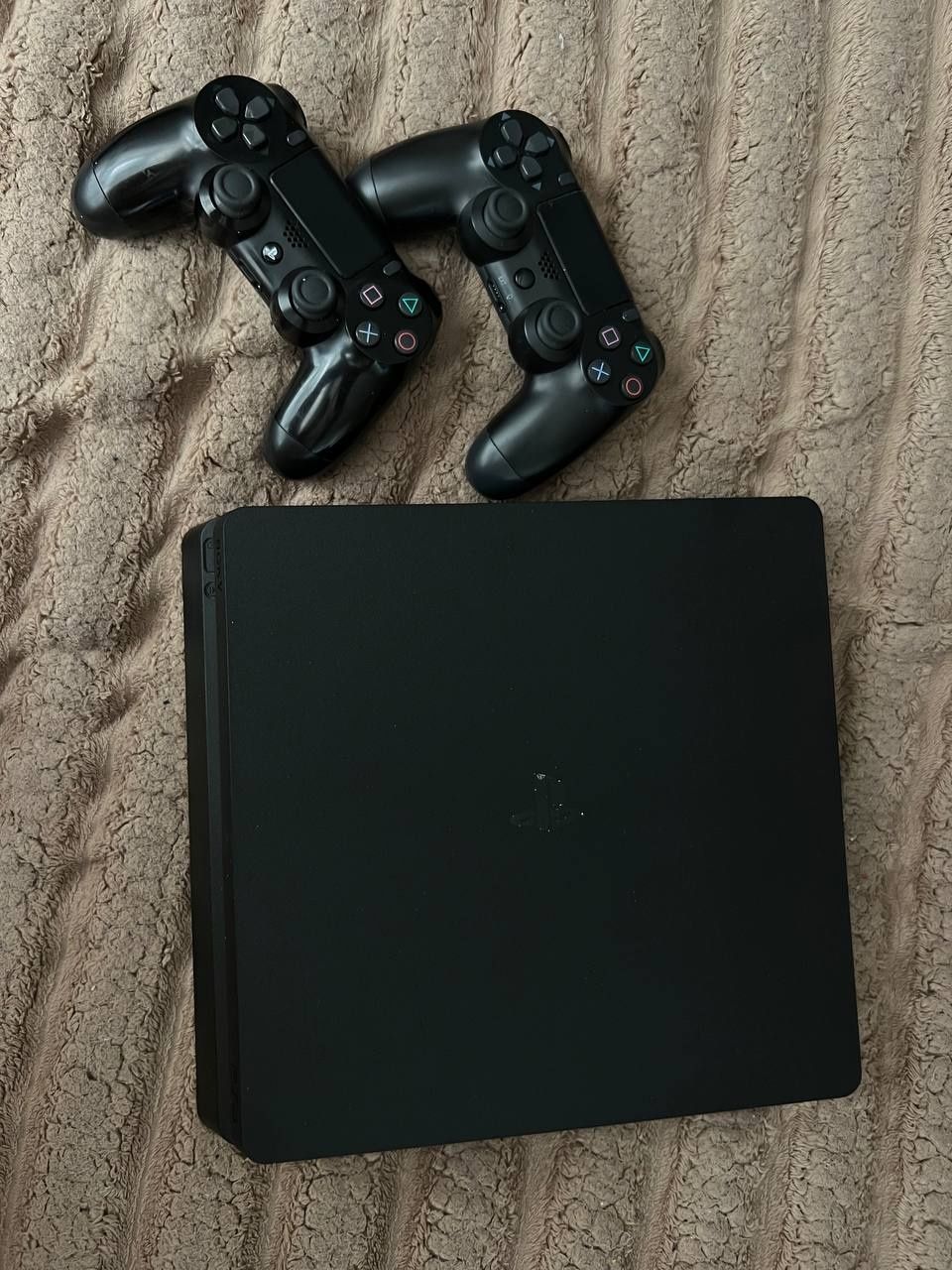 Sony PlayStation 4 SLIM 1 Tb