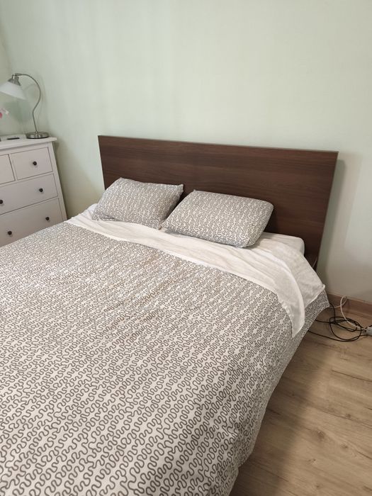 Cama Ikea Malm 1,60m com 4 gavetas e estrado