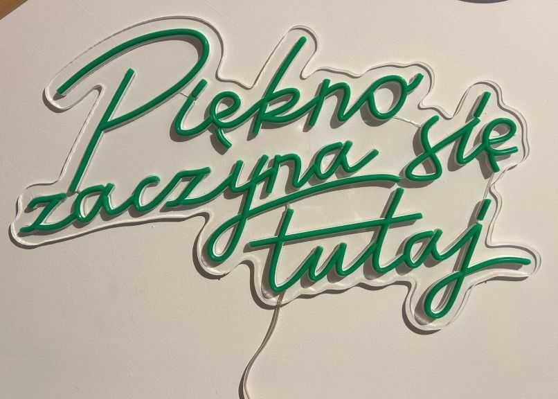 Neon Led napis Piękno zaczyna się tutaj dekoracja ledon