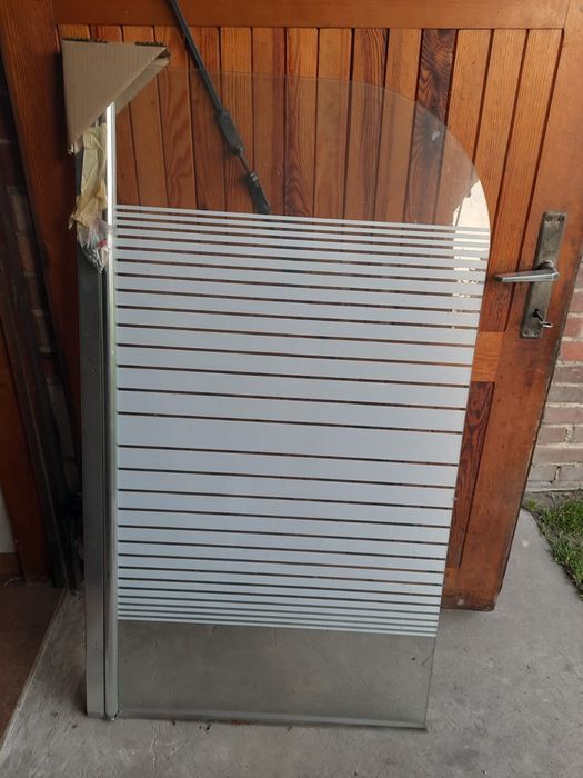 Szyba prysznicowa oslona na wannę