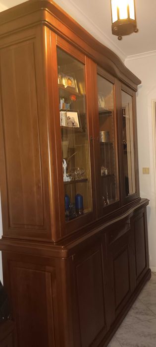 Movel Louceiro Lindíssimo em Cerejeira maciço