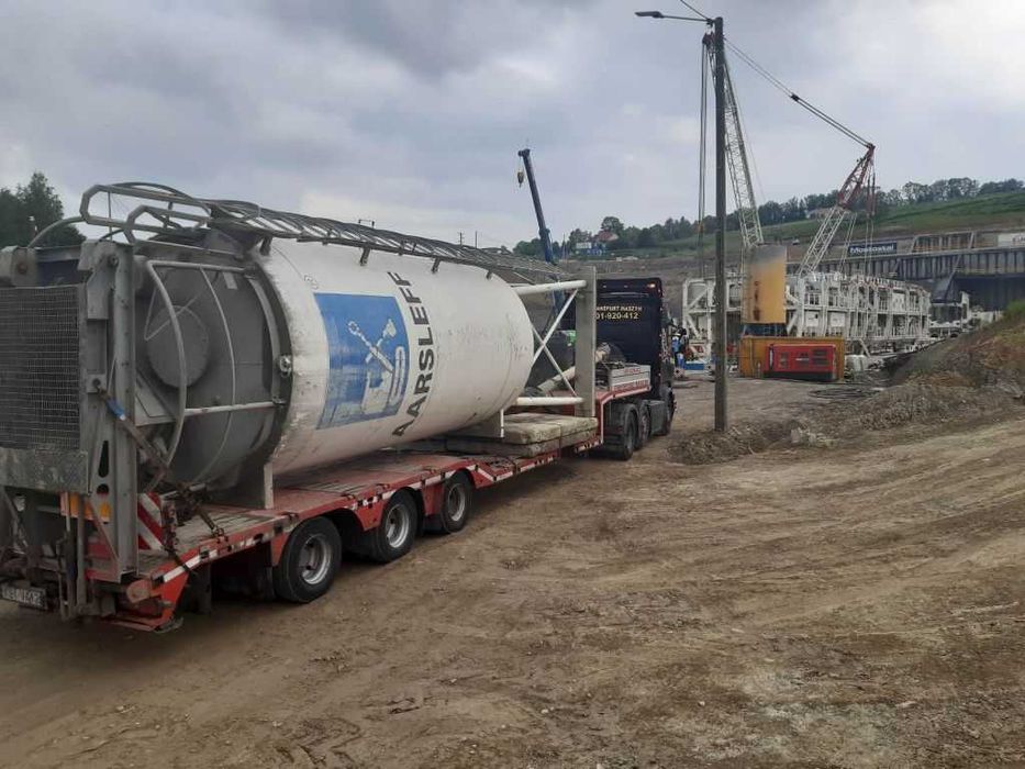 Transport maszyn, laweta niskopodwoziowa, przerzuty maszyn podczołgówa