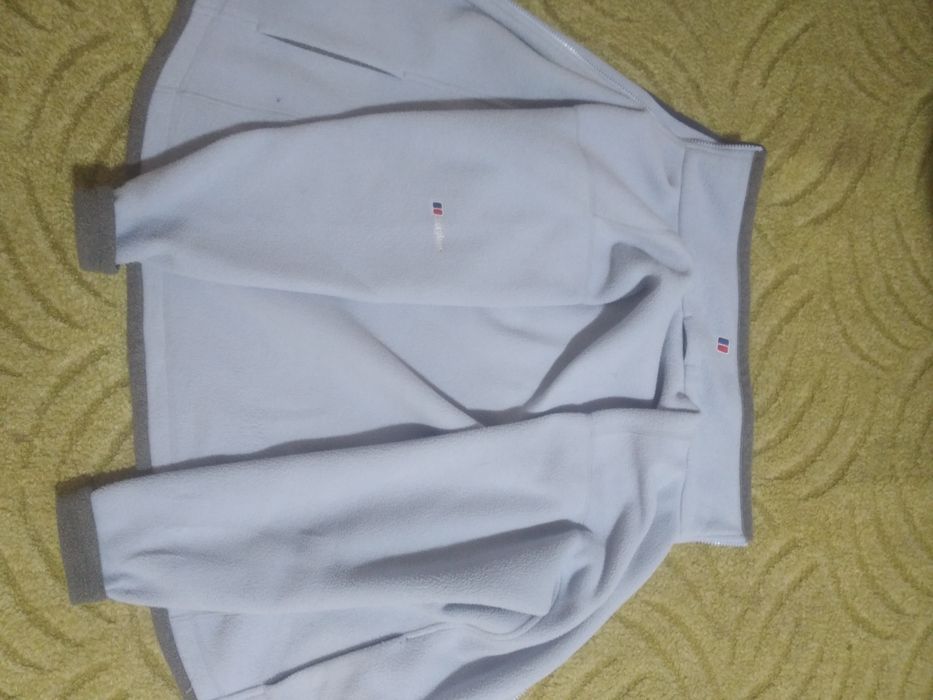 Фліска Berghaus !