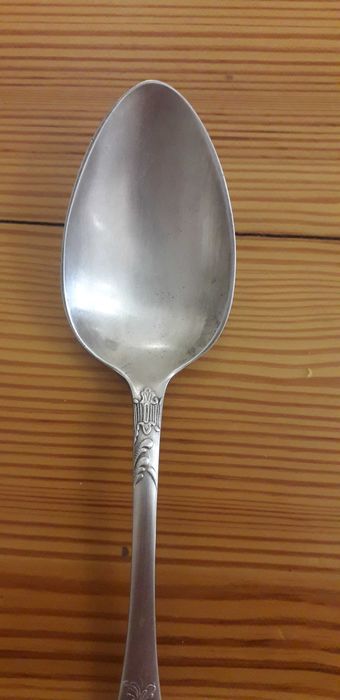 Ложка столовая серебрянная 72грамма