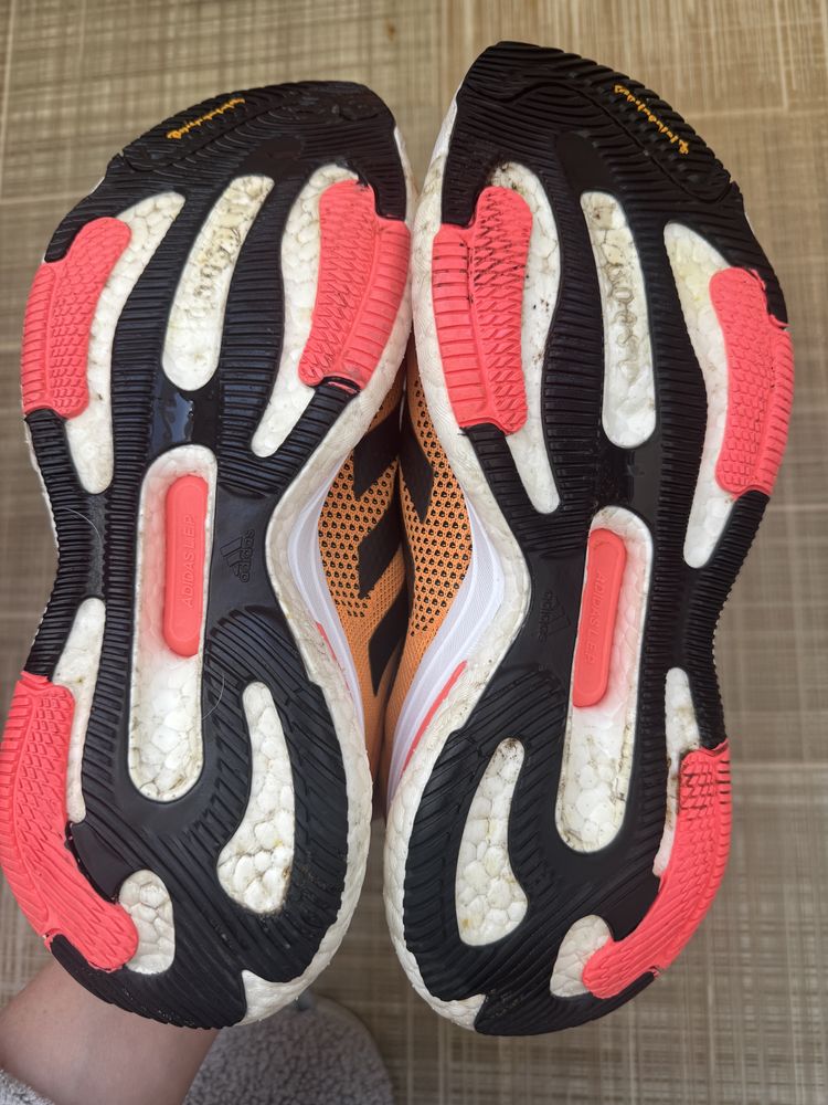 Кросівки для бігу Adidas SOLARGLIDE 5